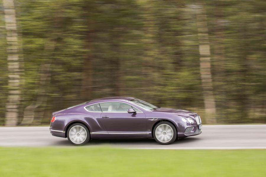  Bentley Continental GT 2015 года  (фото 2 из 7)